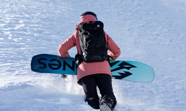 Jones Snowboards – Womens Flagship 2021