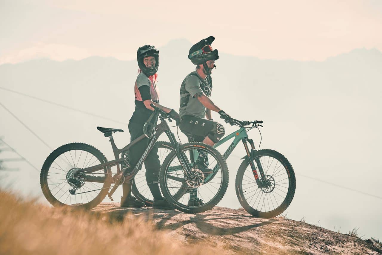 Mountainbiker mit Oakley Ausrüstung