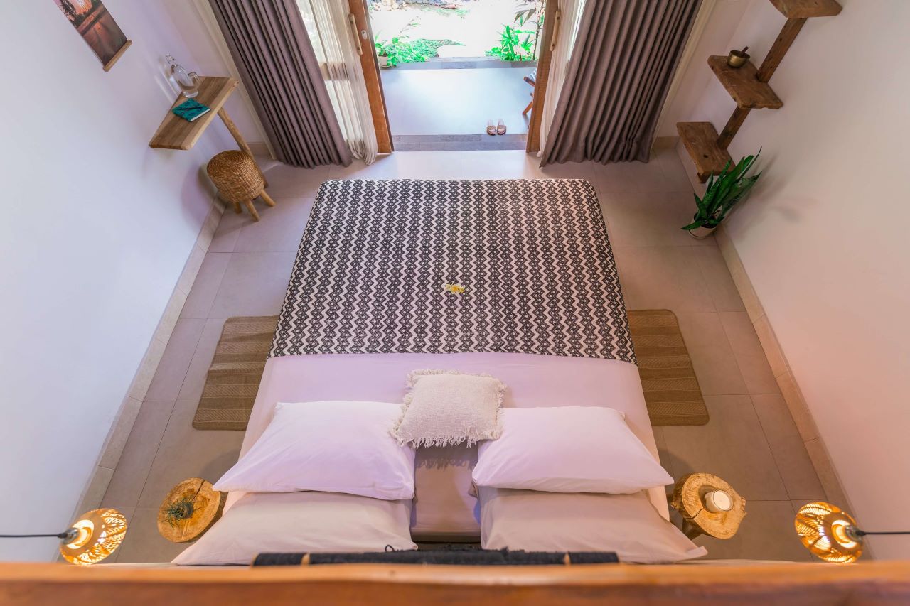 Seaside_Tribe_room-dreamers-cabin