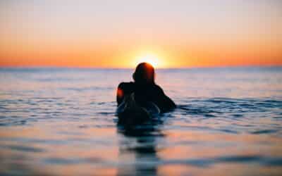 Surfen im Herbst – Top 5 Destinationen