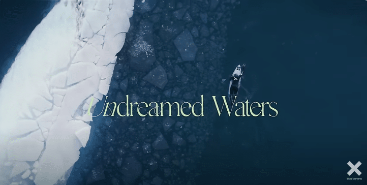 Undreamed waters – Lucía Martiño surft in eisigen Wellen