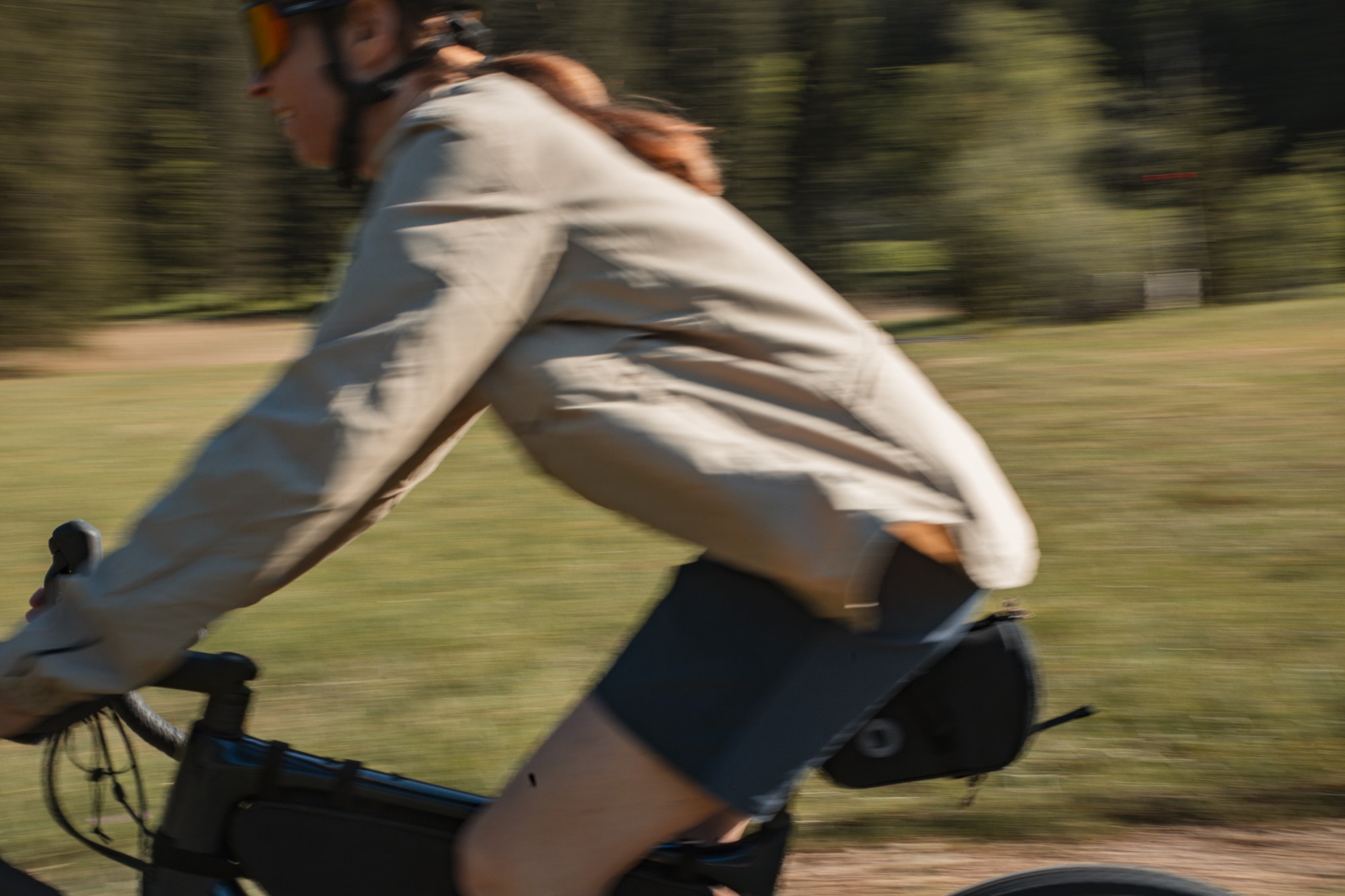 Fjällräven HOJA Gravelbikerin