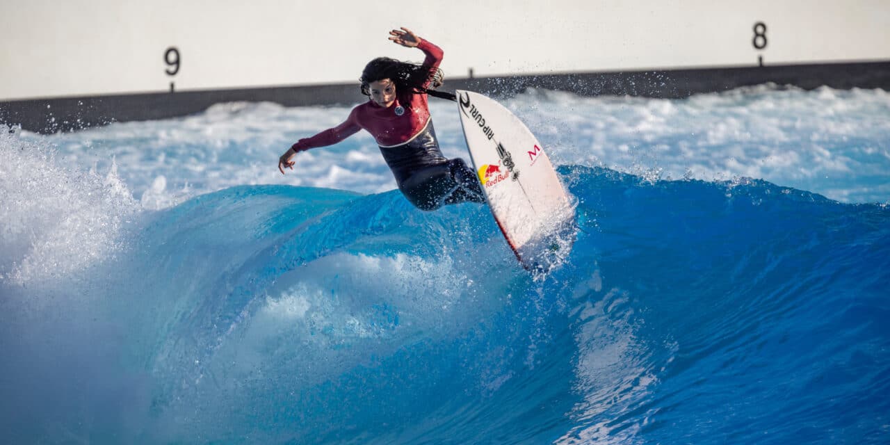 Red Bull Pool Clash 2025: Der Amateur-Surf Contest in der o₂ SURFTOWN MUC