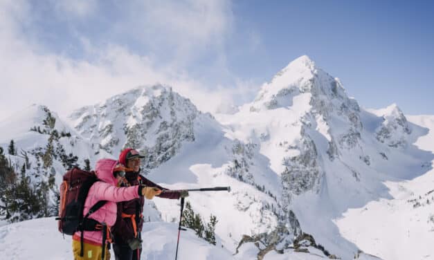 OUTLIER – Frauen, Berge und Identität