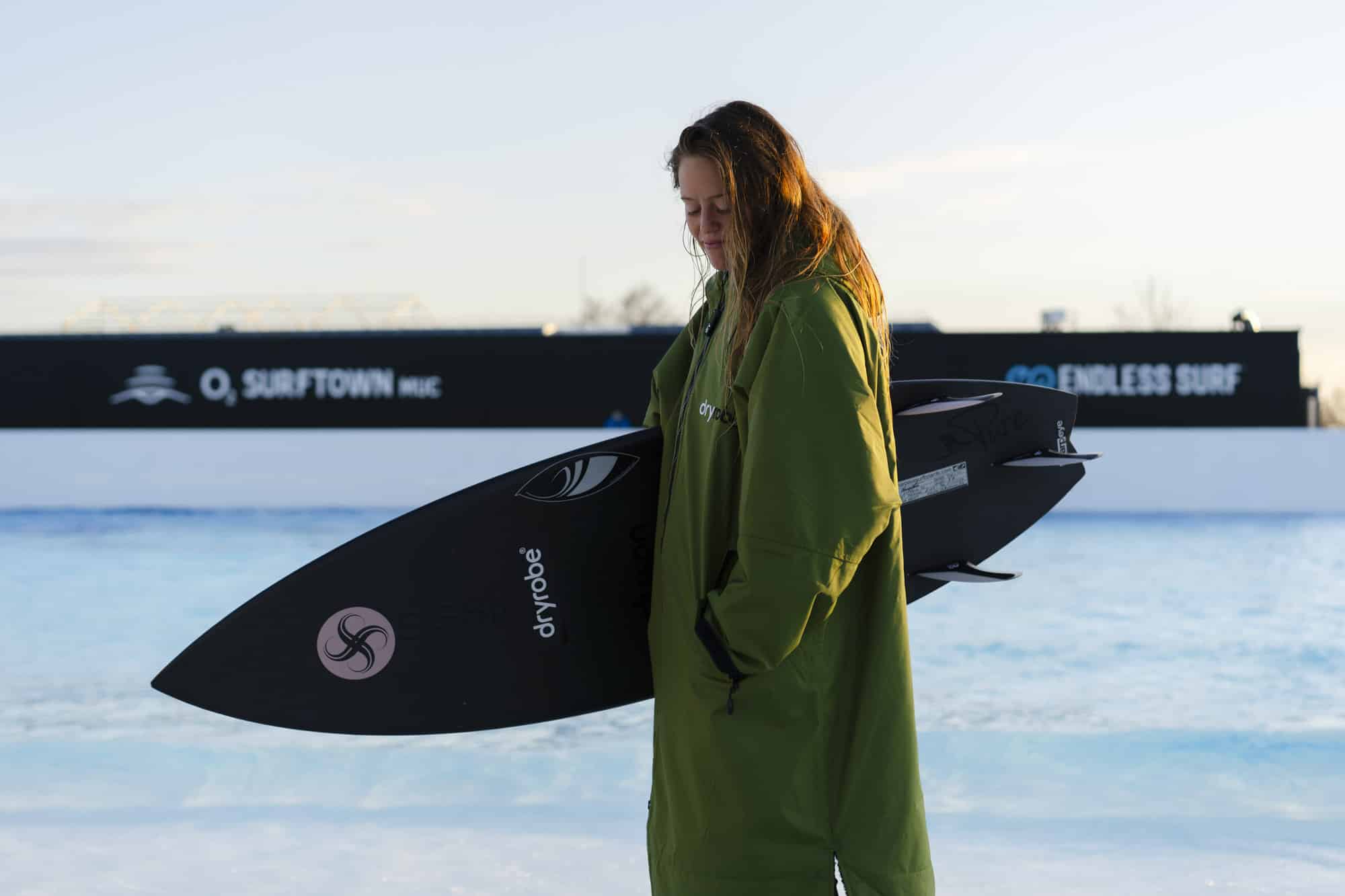 Camilla Kemp in der Surftown Muc