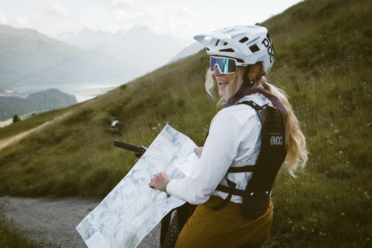 Mountainbikerin in Graub&uuml;nden