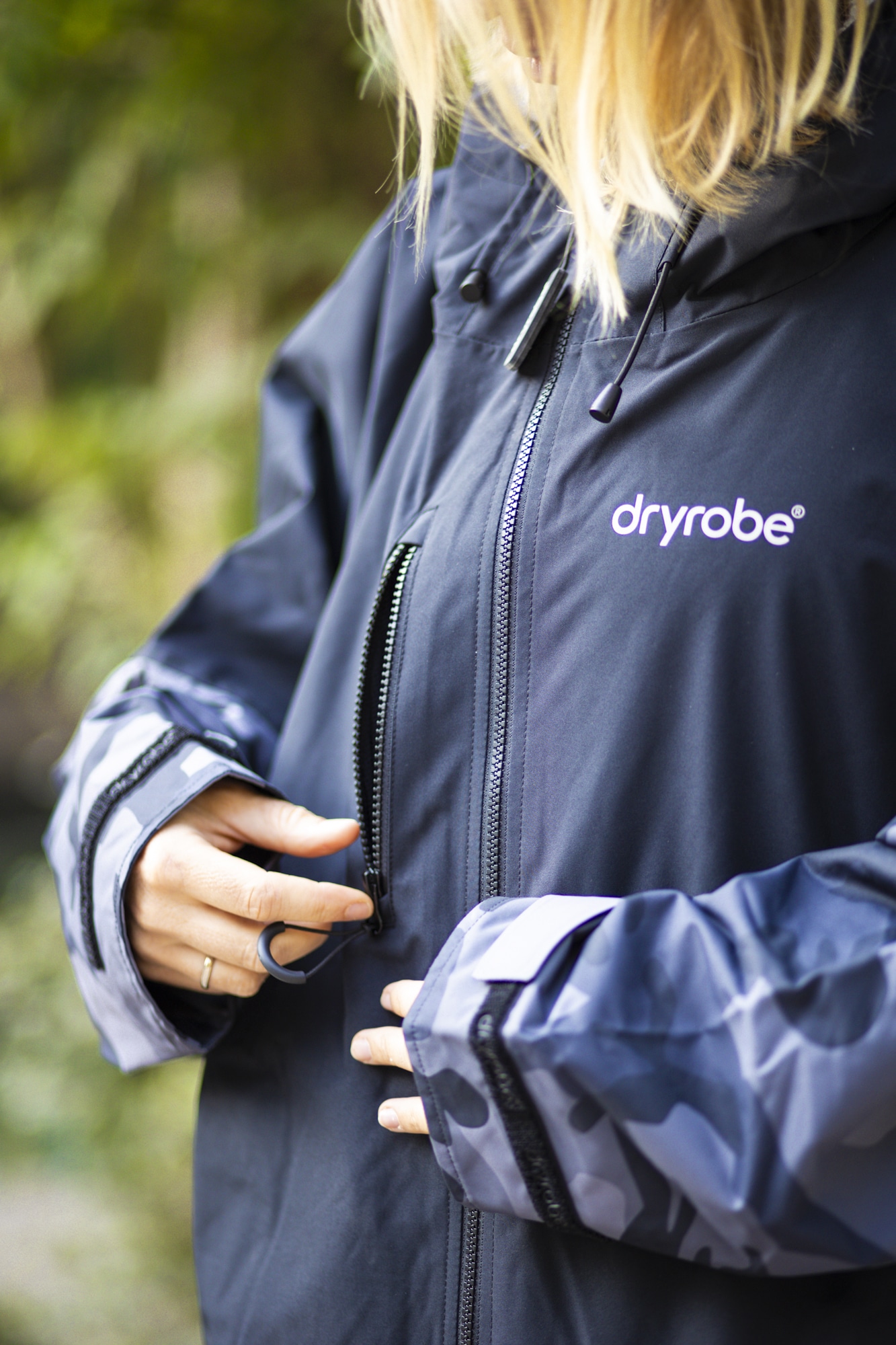 Dryrobe Tech-Lite Test