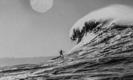 Lena Kemna „Her Wave“ begleitet sie in ihrer zweiten Big-Wave-Saison