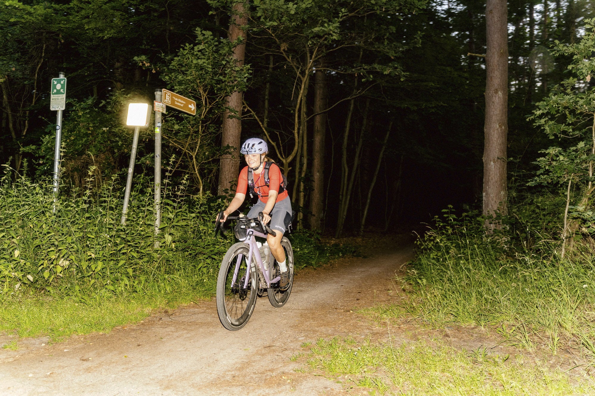 Hamburg Backyard Night Shift, Gravel Rennen